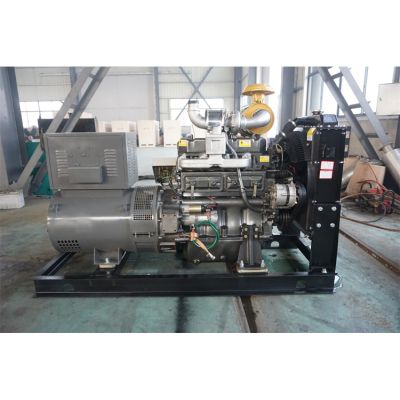 50kw濰柴裕興柴油發電機組-濰柴裕興4缸柴油機R4105ZD柴油發電機組,缸徑/行程：105/125mm,柴油發電機組水冷發動機功率62KW,柴油發電機組配套馬拉松斯坦福發電機。廠價直銷歡迎選購：13773399855。