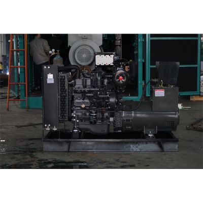 75kw上柴股份柴油發電機組-上柴股份4缸柴油機SC4H115D2柴油發電機組,缸徑/行程：105/124mm,柴油發電機組水冷發動機功率86KW,柴油發電機組配套馬拉松斯坦福發電機。廠價直銷歡迎選購：13773399855。