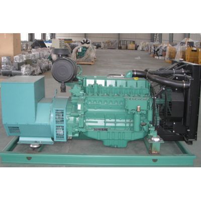 50kw大連道依茨柴油發(fā)電機(jī)組-大連道依茨4缸柴油機(jī)BF4M2012C柴油發(fā)電機(jī)組,缸徑/行程：101/126mm,柴油發(fā)電機(jī)組水冷發(fā)動機(jī)功率75KW,柴油發(fā)電機(jī)組配套馬拉松斯坦福發(fā)電機(jī)。廠價(jià)直銷歡迎選購：13773399855。