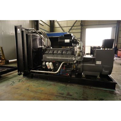 600kw無錫動力柴油發電機組-無錫動力12缸柴油機WD287TAD58柴油發電機組,缸徑/行程：138/160mm,柴油發電機組水冷發動機功率638KW,柴油發電機組配套馬拉松斯坦福發電機。廠價直銷歡迎選購：13773399855。