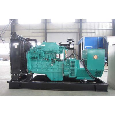 150kw東風康明斯柴油發電機組-東風康明斯6缸柴油機6CTA8.3-G2柴油發電機組,缸徑/行程：114/135mm,柴油發電機組水冷發動機功率163KW,柴油發電機組配套馬拉松斯坦福發電機。廠價直銷歡迎選購：13773399855。