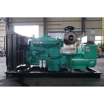 300kw重慶康明斯柴油發電機組-重慶康明斯6缸柴油機NTA855-G2A柴油發電機組,缸徑/行程：140/152mm,柴油發電機組水冷發動機功率343KW,柴油發電機組配套馬拉松斯坦福發電機。廠價直銷歡迎選購：13773399855。