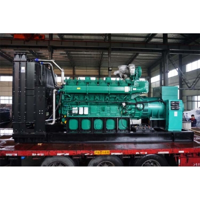 800KW玉柴柴油發電機組-玉柴12缸柴油機YC12VTD1350-D30,柴油發電機組缸徑/行程：152/180mm,柴油發電機組水冷發動機功率990KW,柴油發電機組配套馬拉松斯坦福發電機。廠價直銷歡迎選購：13773399855。