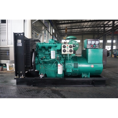50KW玉柴柴油發電機組-玉柴4缸柴油機YCD4P22D-80,柴油發電機組缸徑/行程：108/125mm,柴油發電機組水冷發動機功率66KW,柴油發電機組配套馬拉松斯坦福發電機。廠價直銷歡迎選購：13773399855。