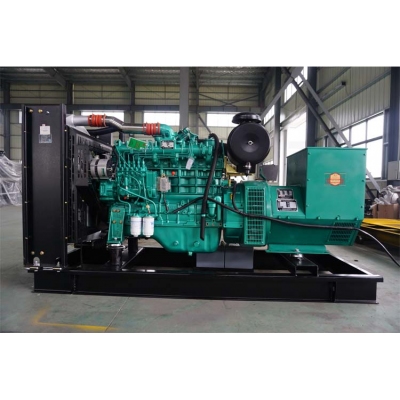 200KW玉柴柴油發電機組-玉柴6缸柴油機YCDV11D-380,柴油發電機組缸徑/行程：126/155mm,柴油發電機組水冷發動機功率280KW,柴油發電機組配套馬拉松斯坦福發電機。廠價直銷歡迎選購：13773399855。